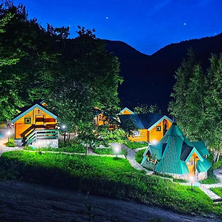 Kozak Apartments & Restaurant モイコヴァツ エクステリア 写真